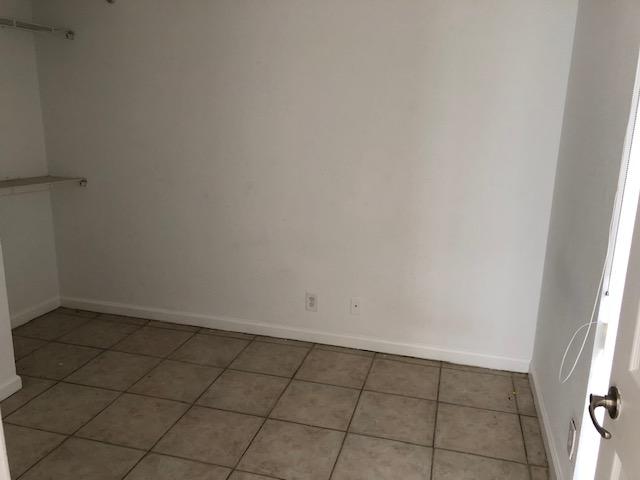 8177 Thames Boulevard, Unit D Boca Raton, FL 33433 - Photo 14 of 18 living area3