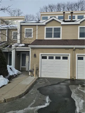 $399,923 | 37 Lawton Brook Lane, Portsmouth, RI 02871