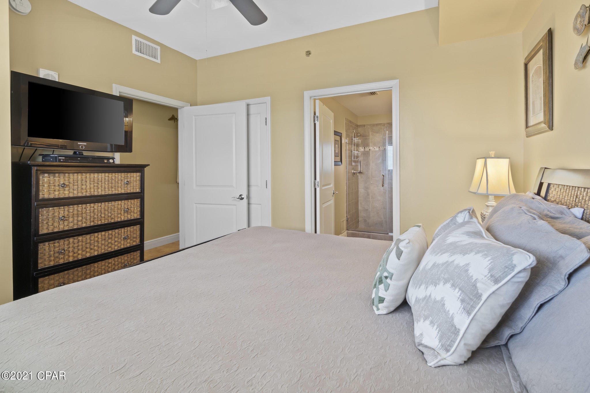 16701 Front Beach Road, Unit 1705 Panama City Beach, FL 32413 - Photo 6 of 28