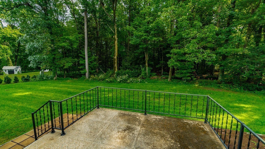 170 Shaker Road Westfield, MA 01085 - Photo 7 of 23 Gallery Image 7