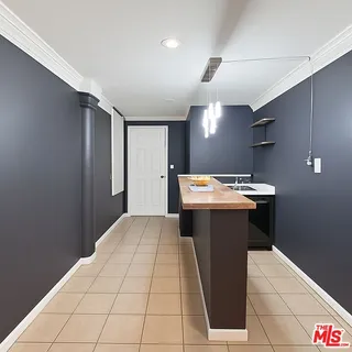 $4,300 | 6551 Franklin Avenue, Los Angeles, CA 90028