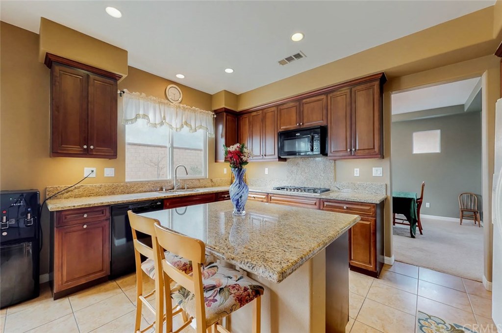 27641 Lanham Street Menifee, CA 92584 - Photo 3 of 23