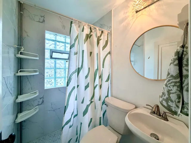 $189,900 | 2017 South 97th Street, West Allis, WI 53227