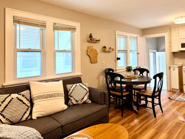 $189,900 | 2017 South 97th Street, West Allis, WI 53227