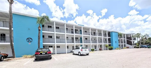 $118,000 | 2453 Flamingo Boulevard, Unit K33, Bradenton, FL 34207