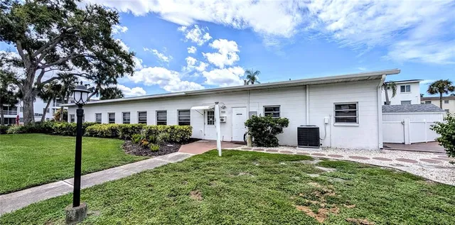 $99,000 | 2453 Flamingo Boulevard, Unit K33, Bradenton, FL 34207