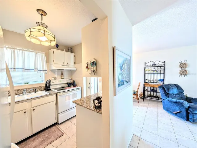 $99,000 | 2453 Flamingo Boulevard, Unit K33, Bradenton, FL 34207