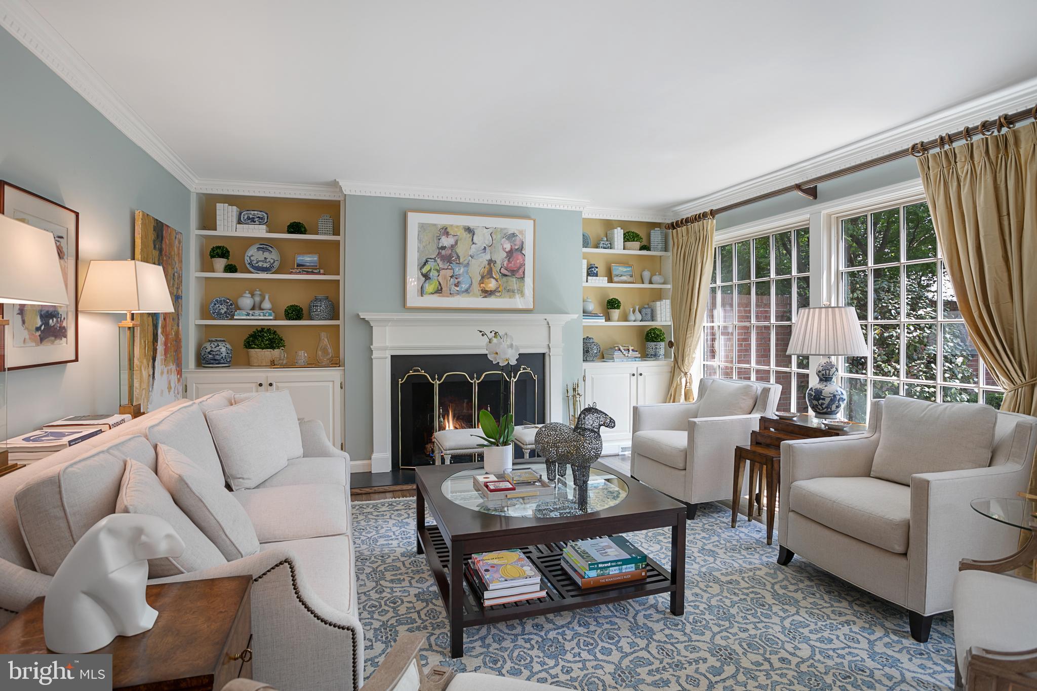 2814 R Street Northwest Washington, DC 20007 - Photo 4 of 46