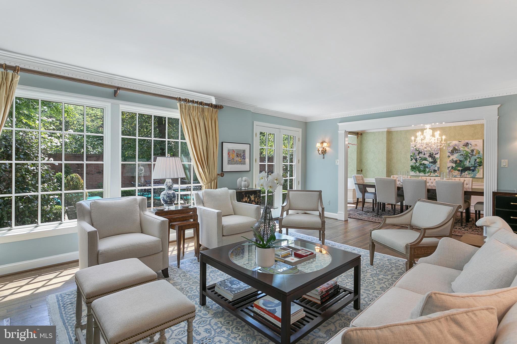 2814 R Street Northwest Washington, DC 20007 - Photo 5 of 46