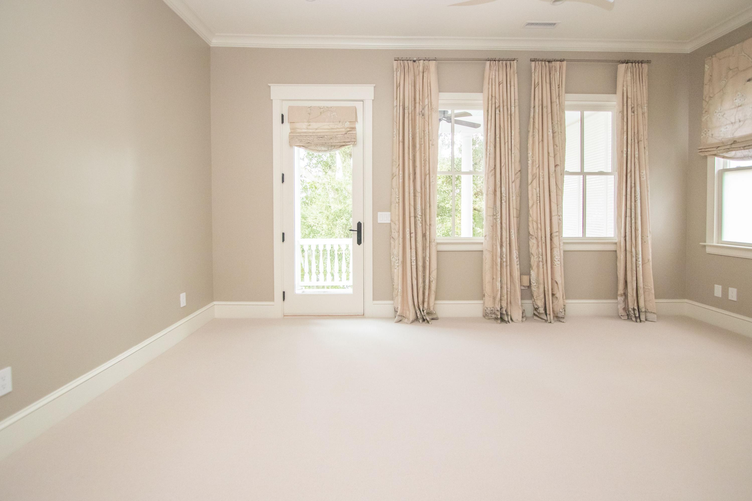 37 Eastlake Road Mount Pleasant, SC 29464 - Photo 14 of 32 master bed 2