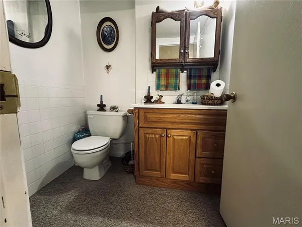$324,500 | 34 Kathryn Drive, St. James, MO 65559