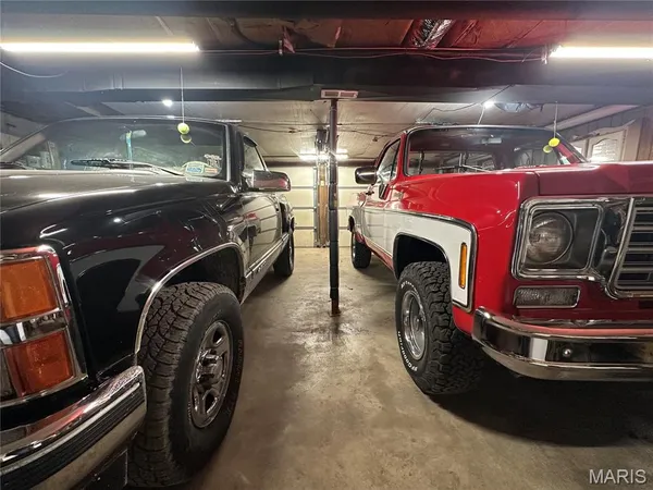 $324,500 | 34 Kathryn Drive, St. James, MO 65559