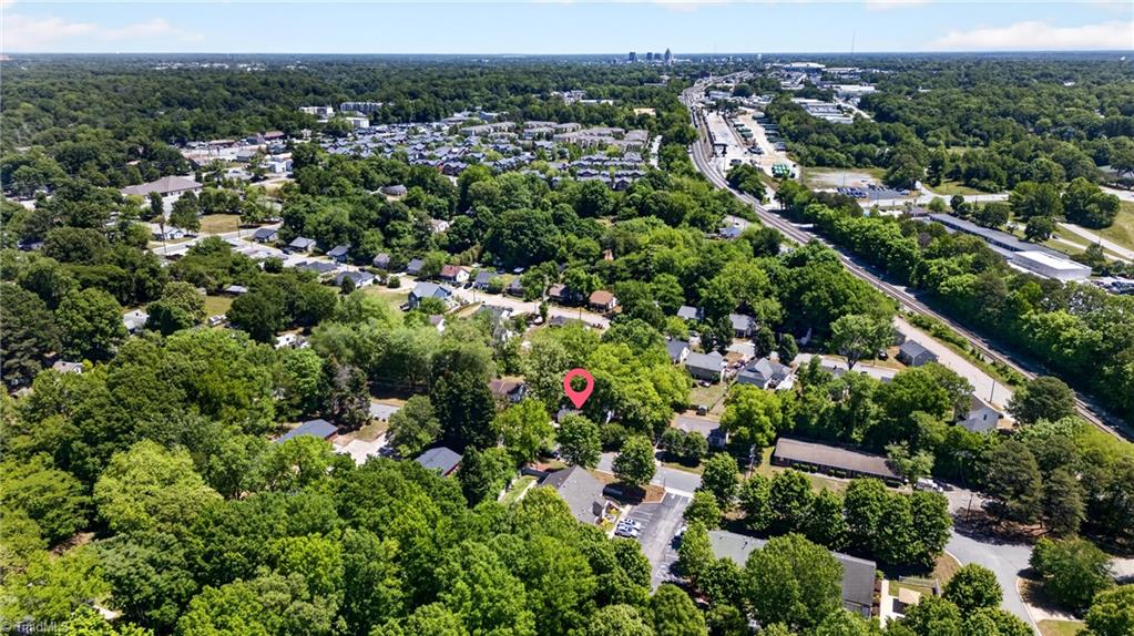 1005 Rucker Street Greensboro, NC 27407 - Photo 5 of 44