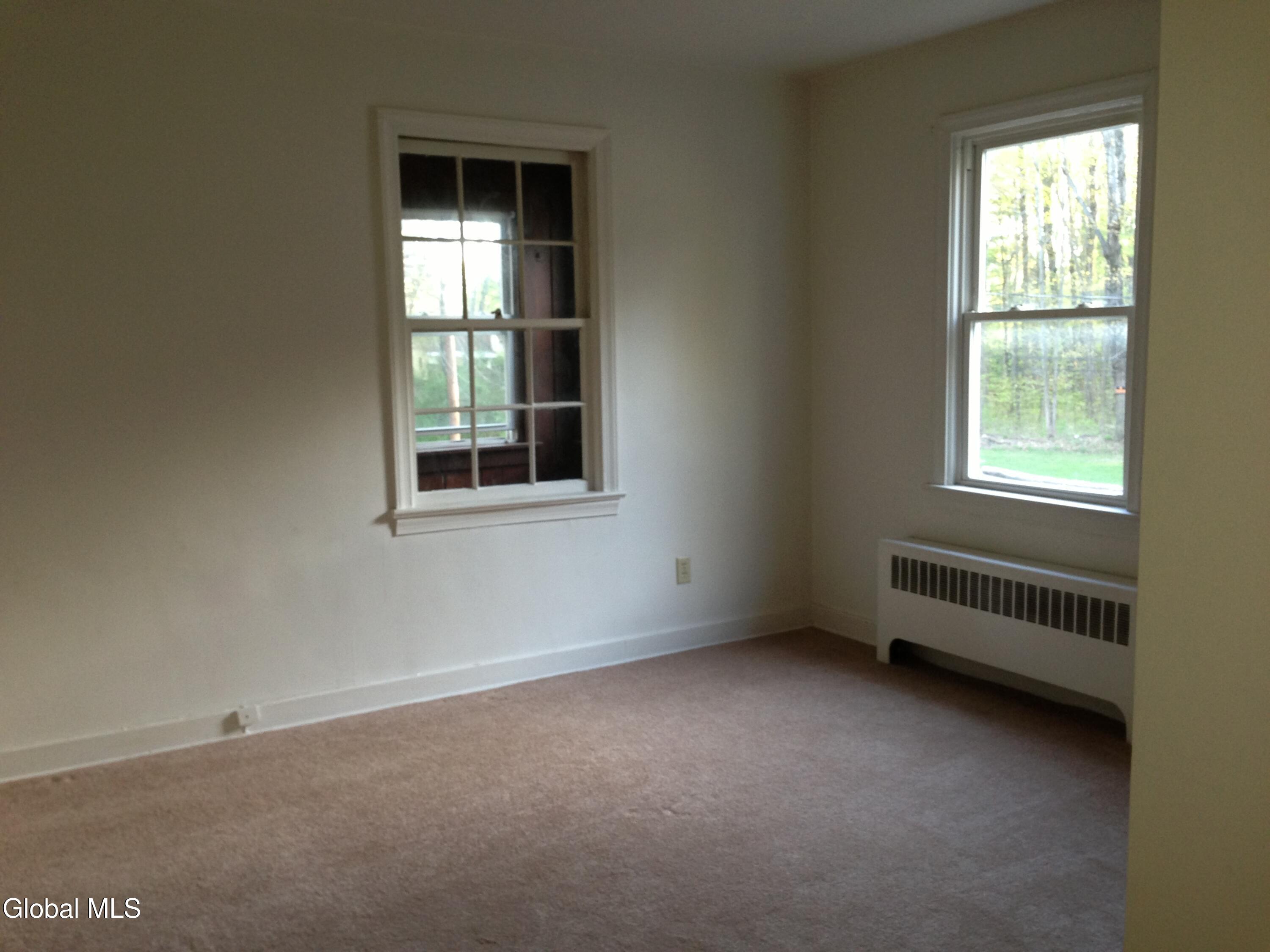 2237 Ghents Road Rotterdam, NY 12306 - Photo 22 of 32 9