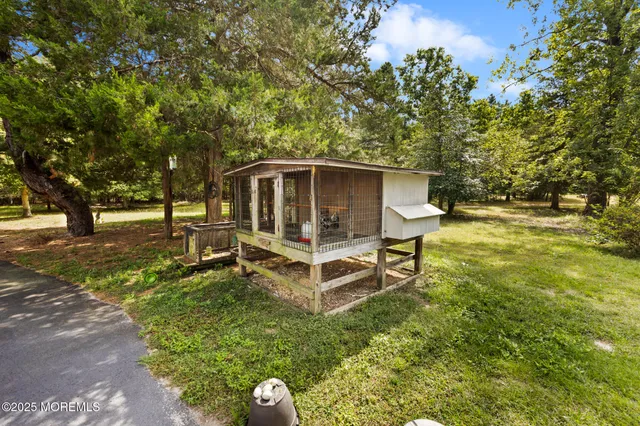 $899,900 | 1069 East Veterans Highway, Jackson, NJ 08527