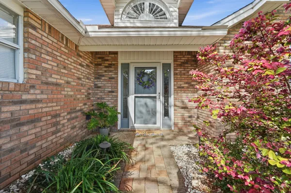 $475,000 | 946 Shalimar Point Drive, Shalimar, FL 32579