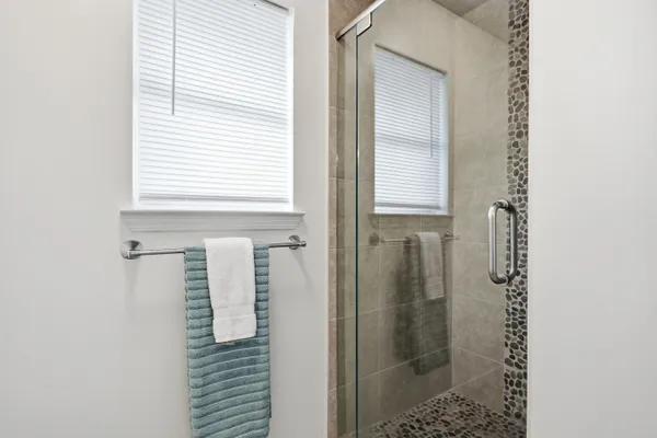 $475,000 | 946 Shalimar Pointe Drive, Shalimar, FL 32579