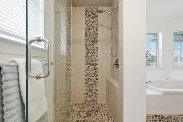 $475,000 | 946 Shalimar Pointe Drive, Shalimar, FL 32579