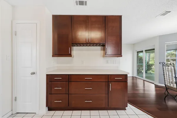 $475,000 | 946 Shalimar Pointe Drive, Shalimar, FL 32579