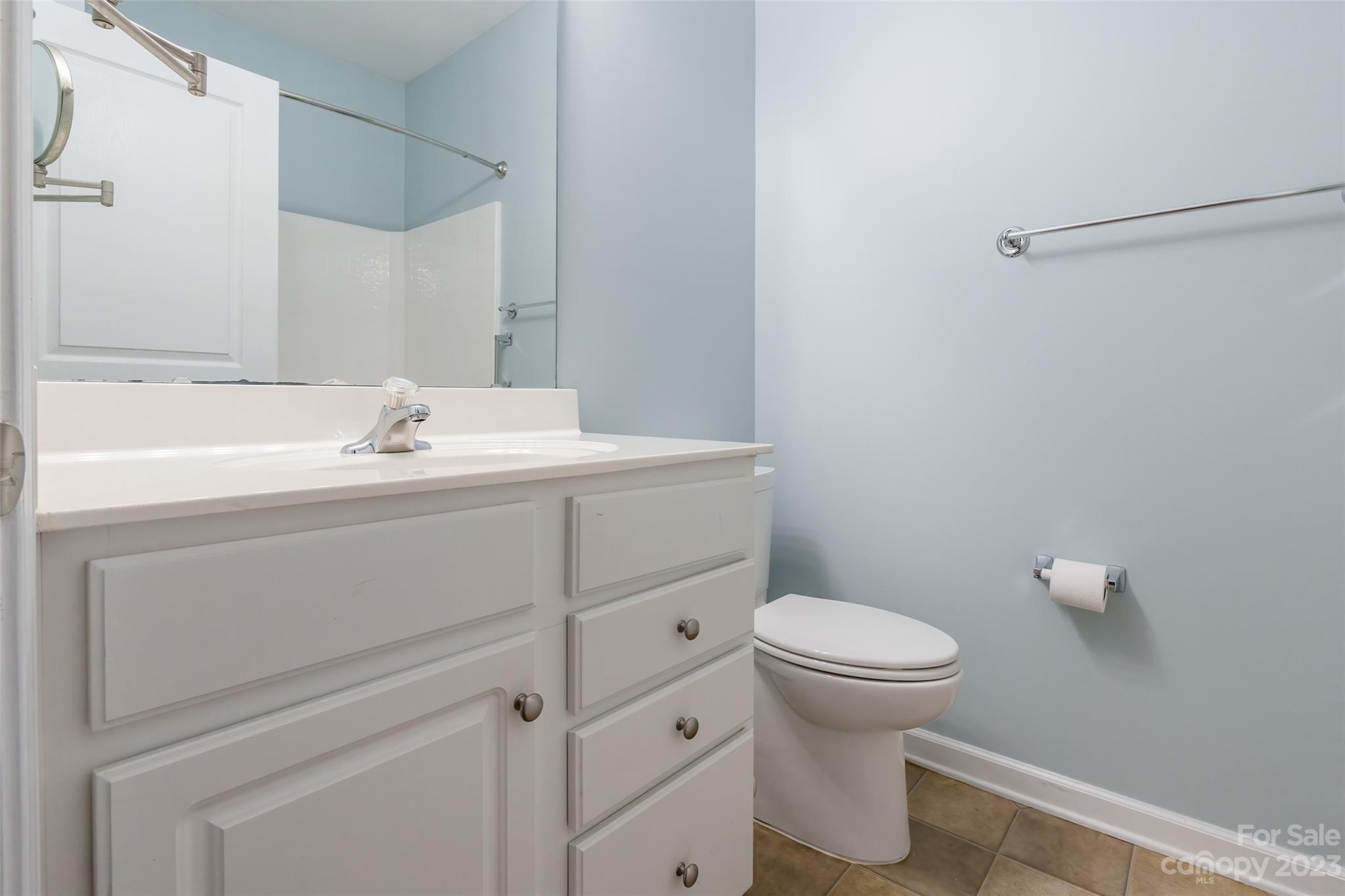 903 Copperstone Lane Fort Mill, SC 29708 - Photo 8 of 17 a bathroom with a sink toilet and a mirror