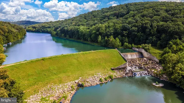 $409,900 | 10641 Old Barn Court, New Market, MD 21774