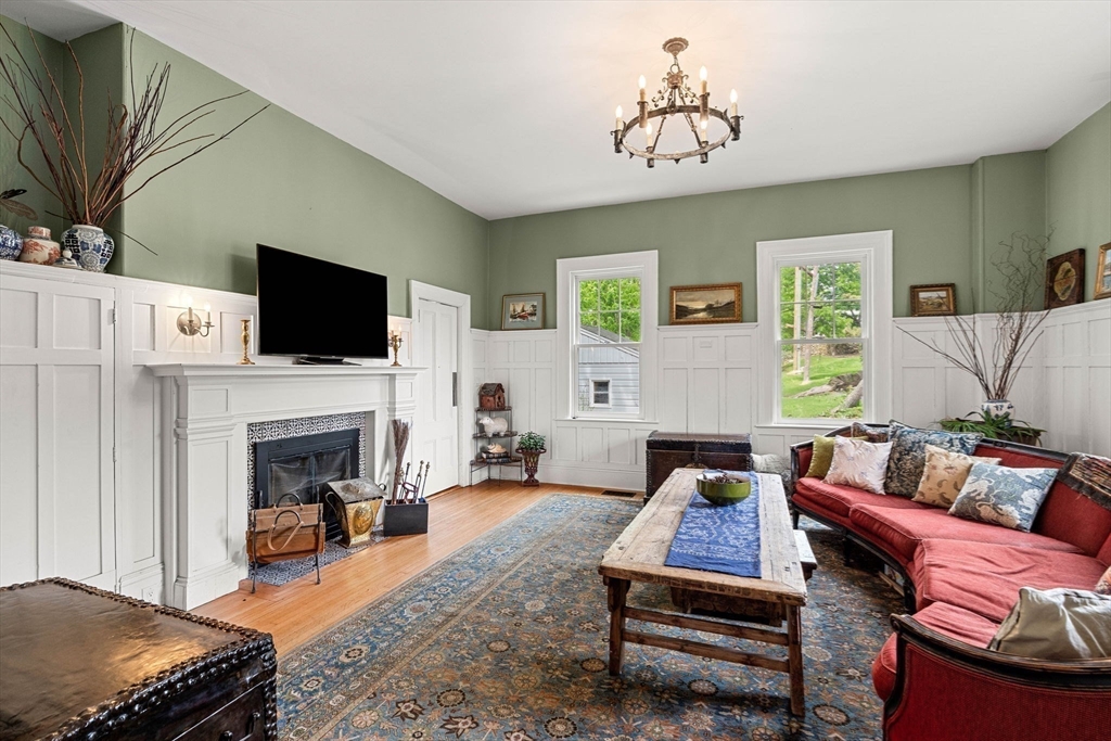 29 Galloupes Point Road Swampscott, MA 01907 - Photo 24 of 40