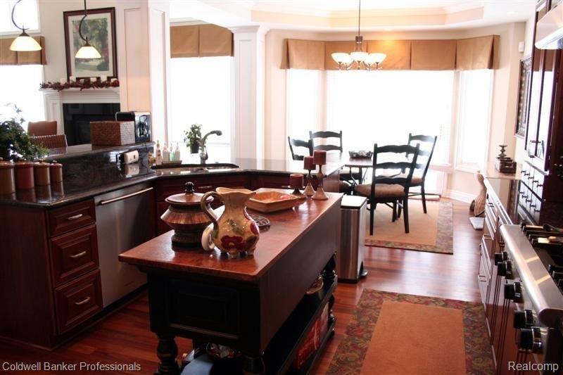 2863 Yorkshire Road Birmingham, MI 48009 - Photo 5 of 15 Yorkshire kitchen2.JPG