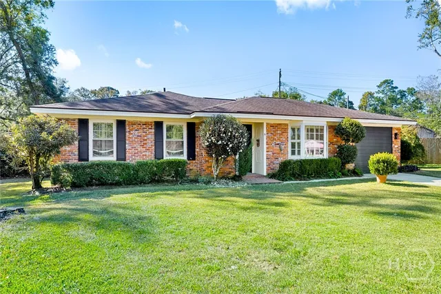 $384,500 | 6 Prince Charles Court, Savannah, GA 31406