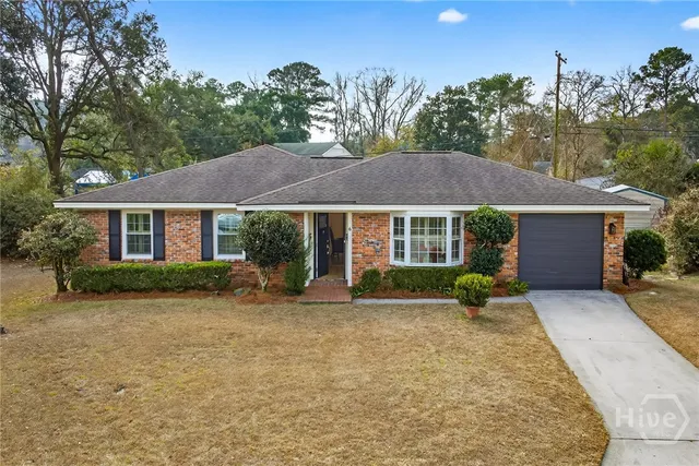 $384,500 | 6 Prince Charles Court, Savannah, GA 31406