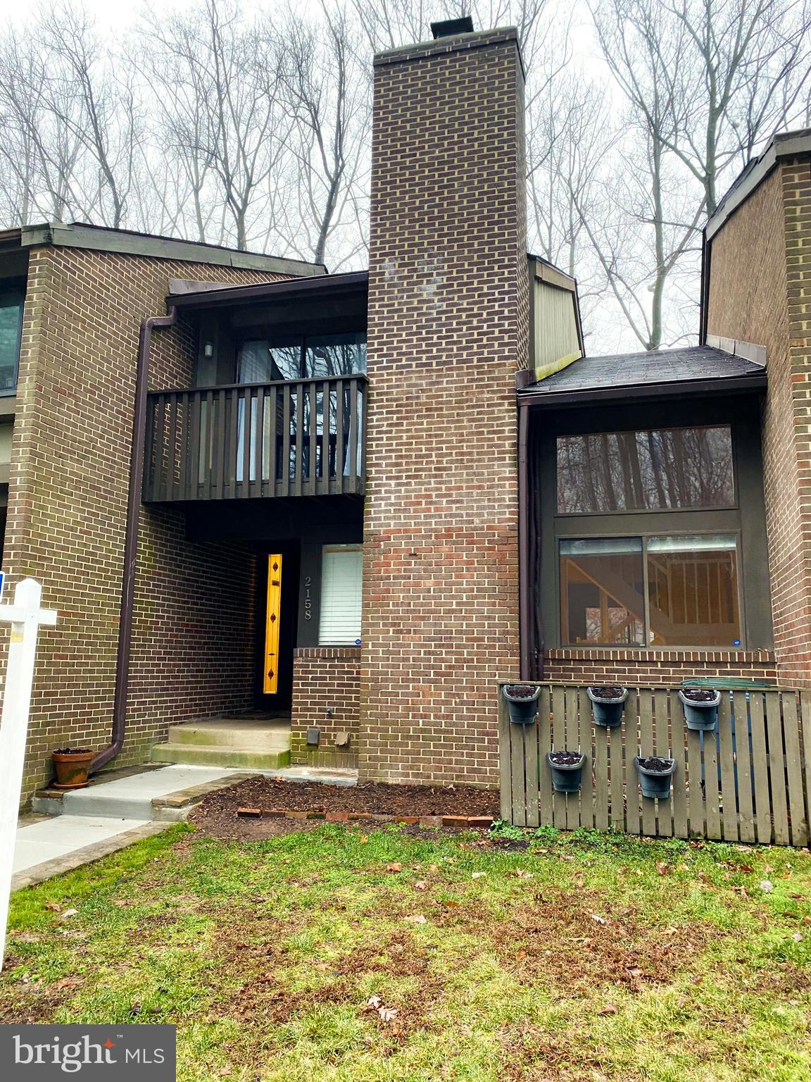 2158 Glencourse Lane Reston, VA 20191 - Photo 2 of 31 Front of home