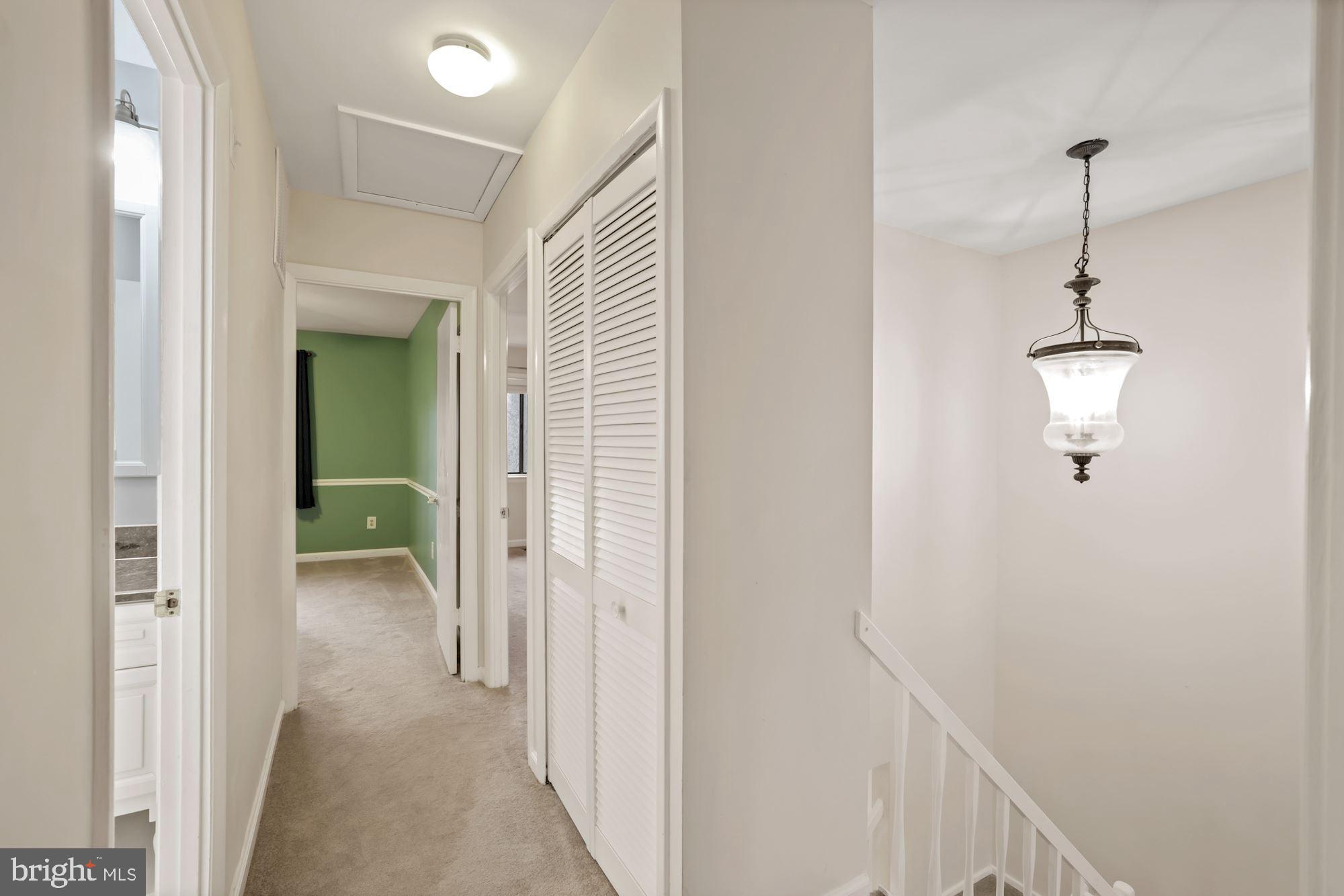 2158 Glencourse Lane Reston, VA 20191 - Photo 18 of 31 Upstairs hall