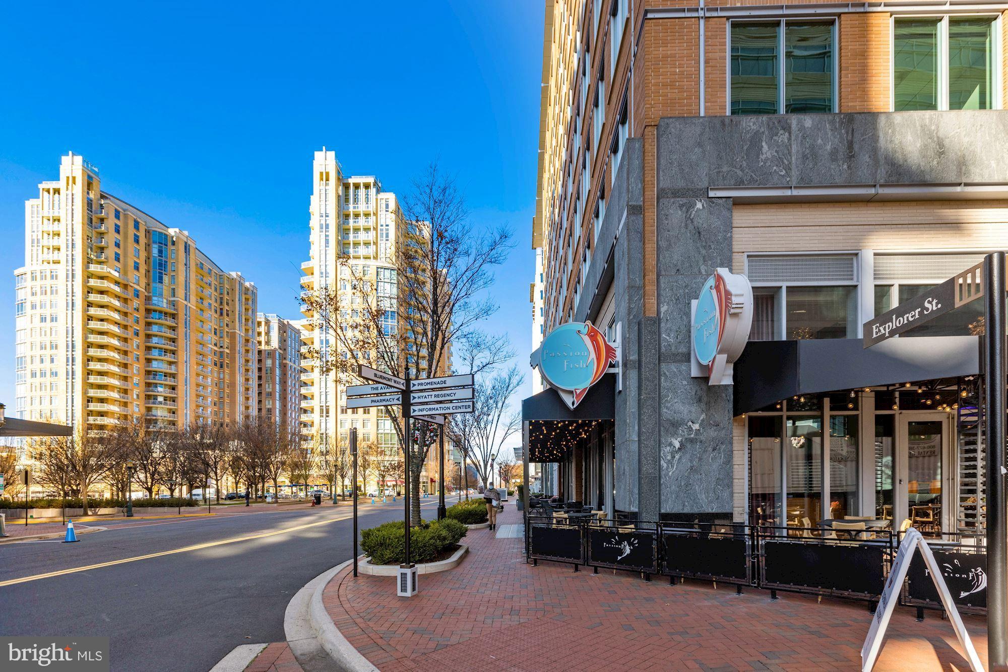 2158 Glencourse Lane Reston, VA 20191 - Photo 30 of 31 Reston Town Center