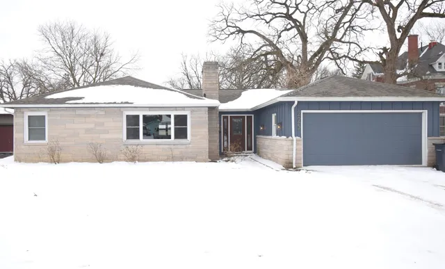 $259,900 | 225 West Grace Street, Rensselaer, IN 47978