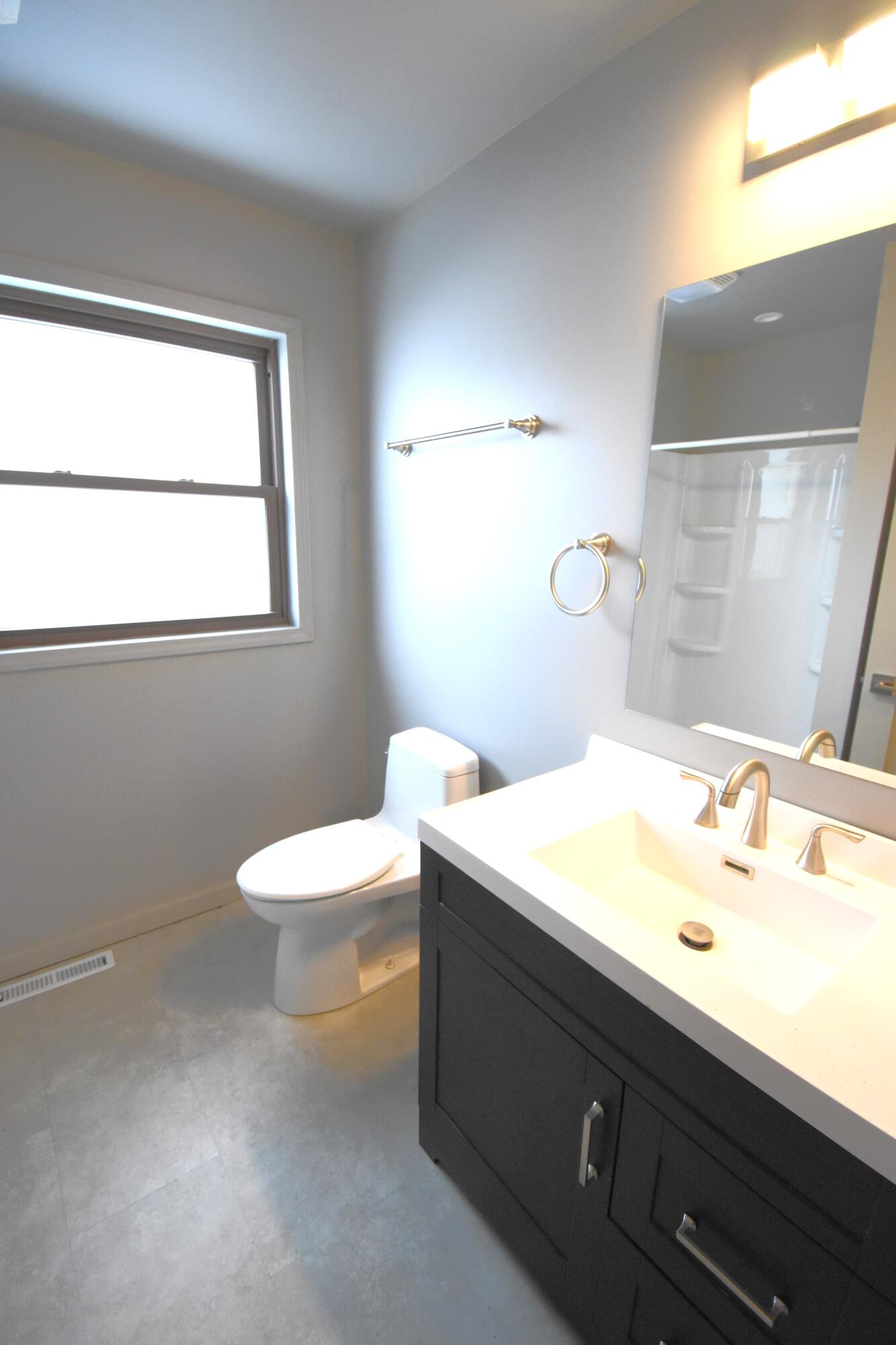 225 West Grace Street Rensselaer, IN 47978 - Photo 24 of 38 1333x2000