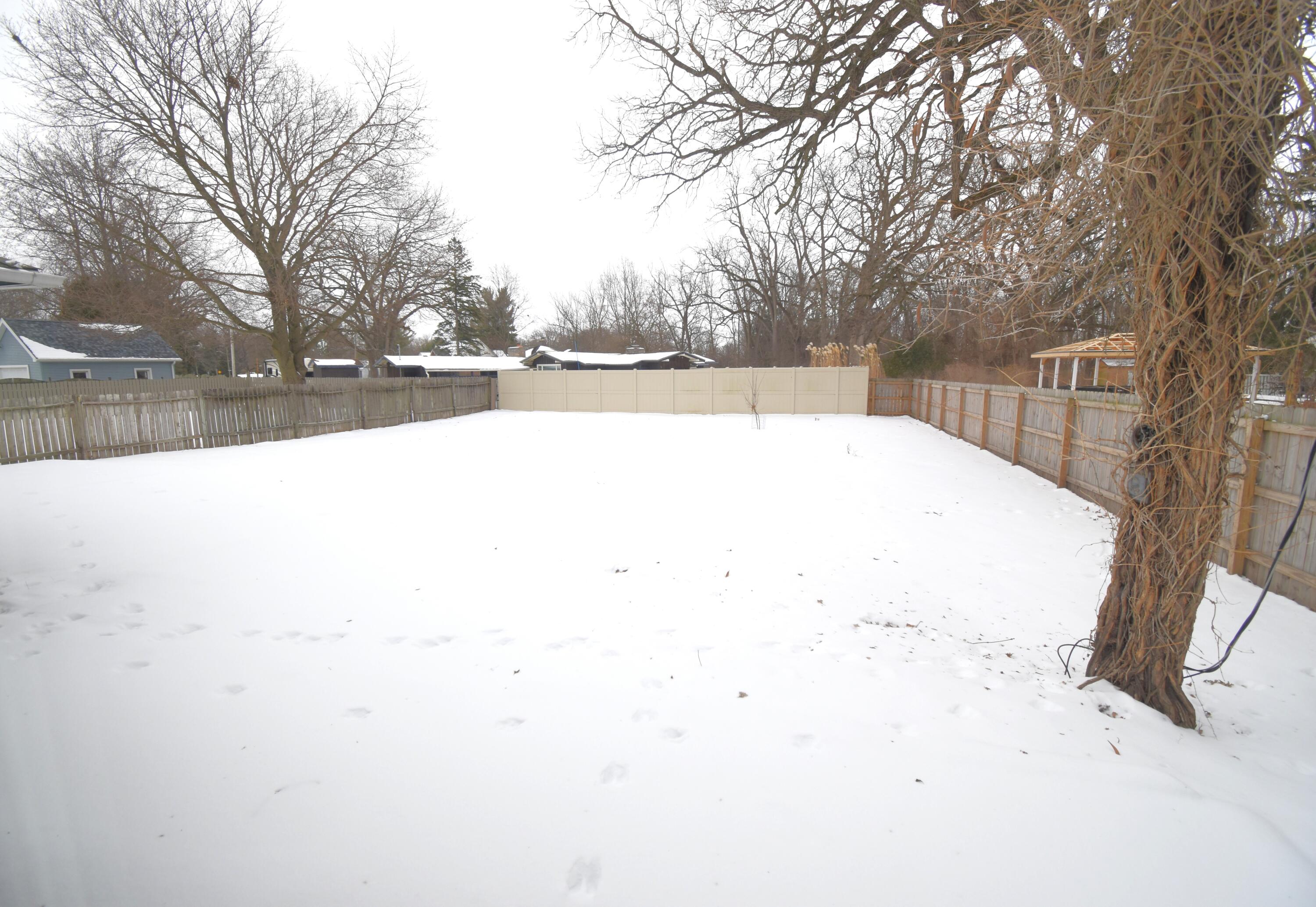 225 West Grace Street Rensselaer, IN 47978 - Photo 38 of 38 3000x2067