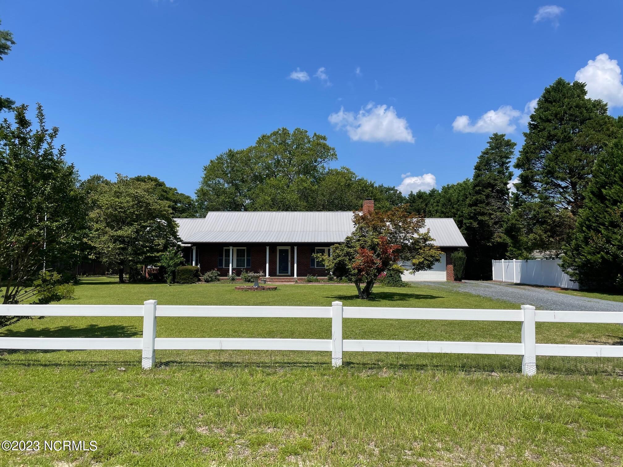 169 Flat Rock front