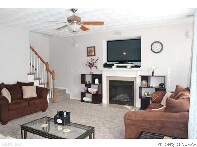 8210 Ruddock Place Hayes, VA 23072 - Photo 12 of 27