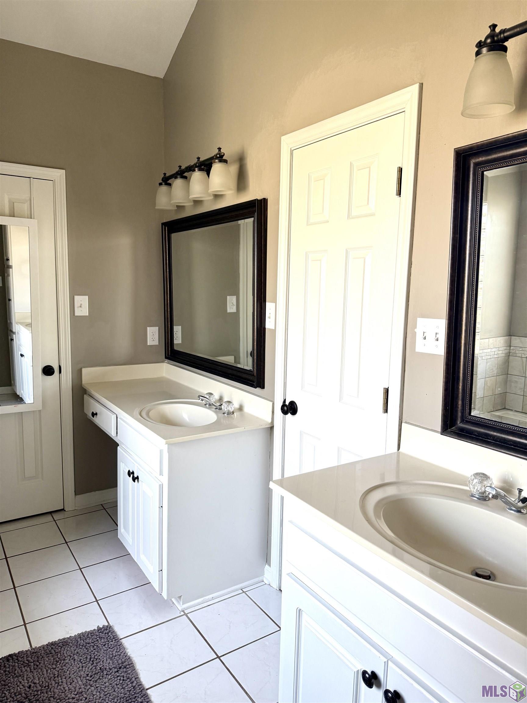 18345 Lake Myrtle Drive Baton Rouge, LA 70817 - Photo 13 of 15