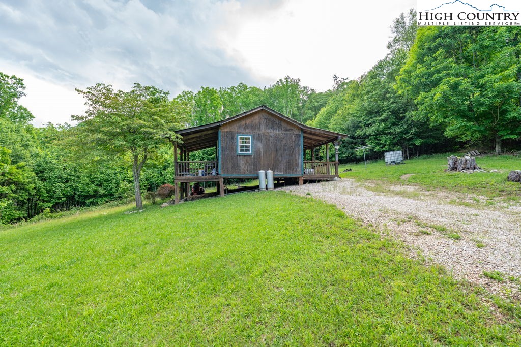 Peoria Road Vilas, NC 28692 - Photo 8 of 28 Gallery Image 8
