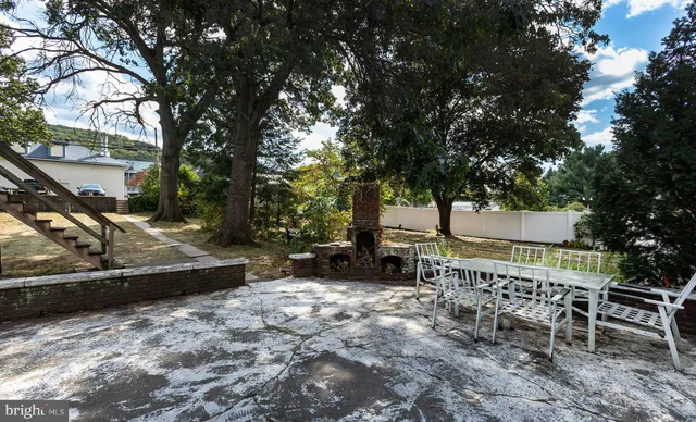 a view of hallway with livingroom