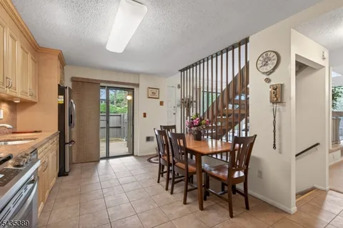 $589,000 | 108 Westgate Drive, Edison, NJ 08820