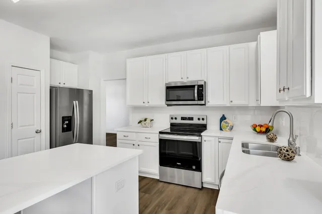 $479,995 | 620 Winners Cir Place, Thompson's Station, TN 37179