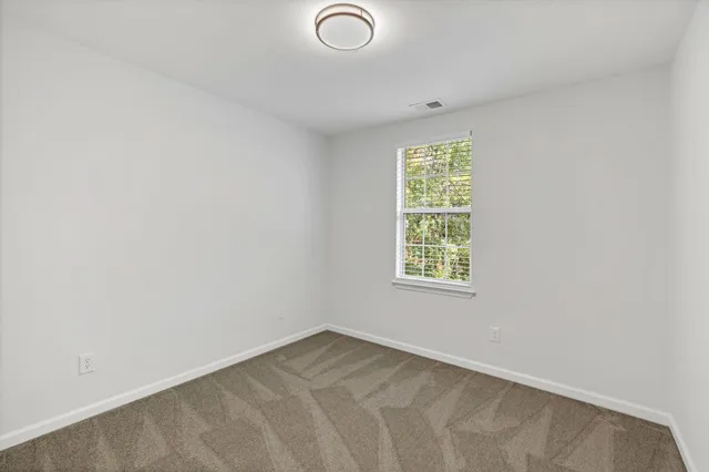 $479,995 | 620 Winners Cir Place, Thompson's Station, TN 37179