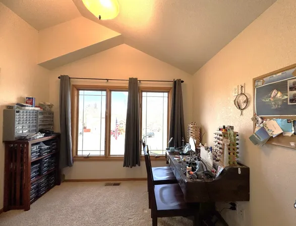 $679,000 | 2 Dale Drive, Lander, WY 82520