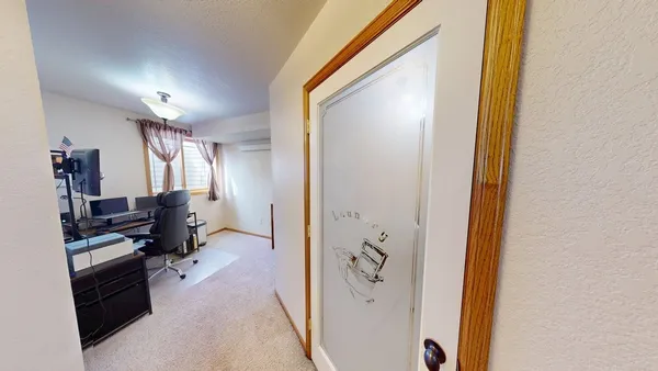 $679,000 | 2 Dale Drive, Lander, WY 82520