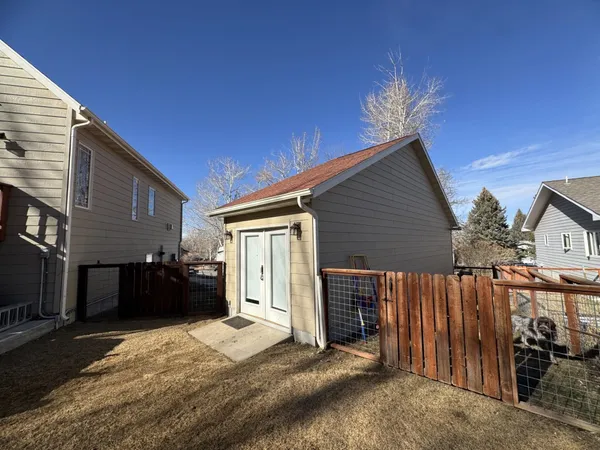 $679,000 | 2 Dale Drive, Lander, WY 82520