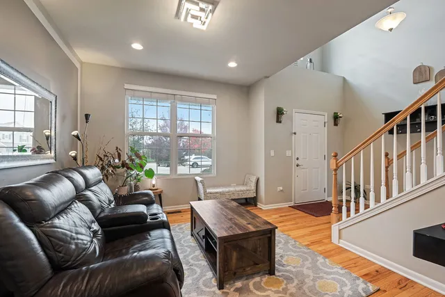 $4,000 | 4319 Silver Bell Court, Naperville, IL 60564