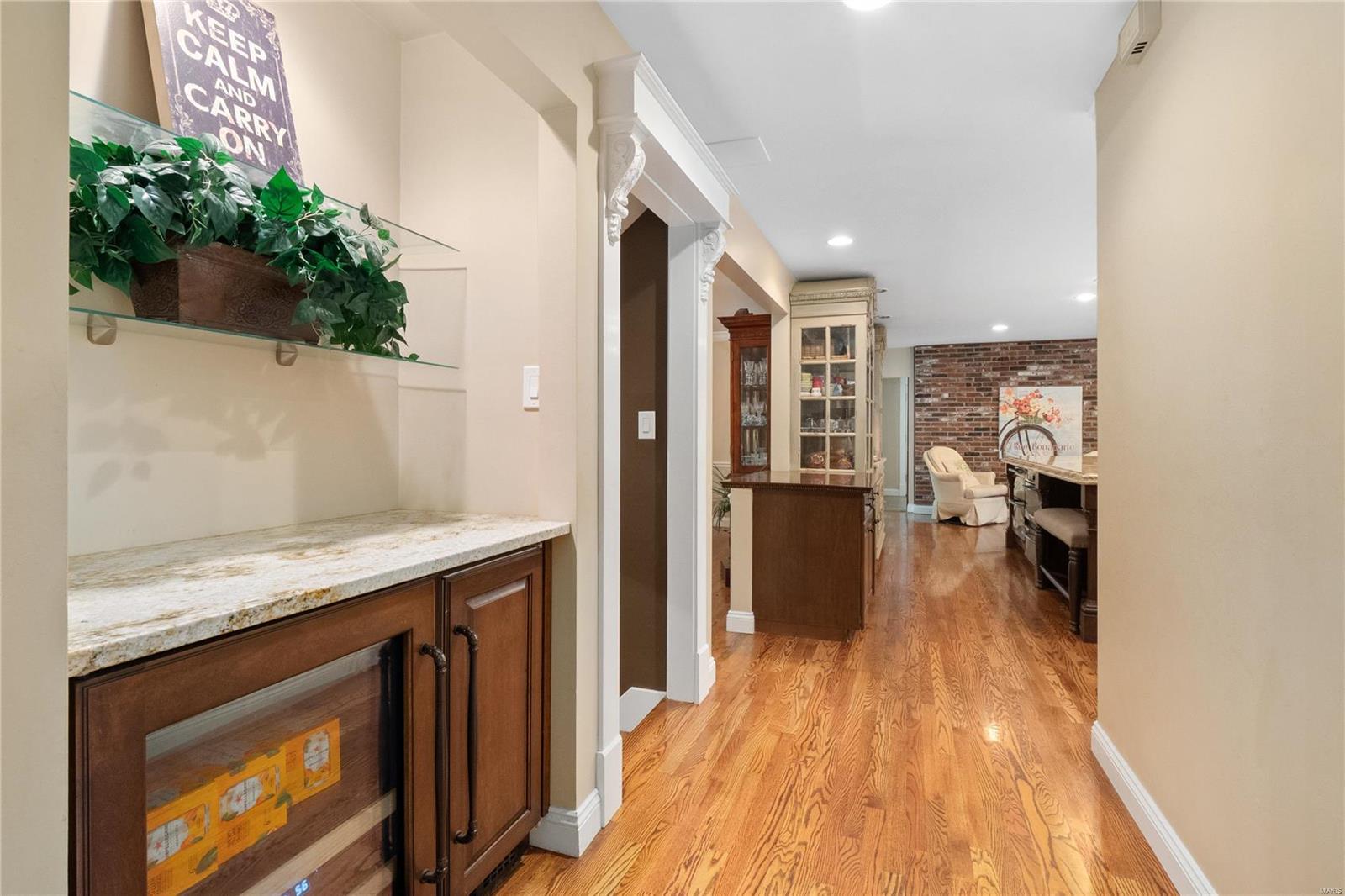 36 Chesterfield Lakes Road Chesterfield, MO 63005 - Photo 12 of 42 Gallery Image 12