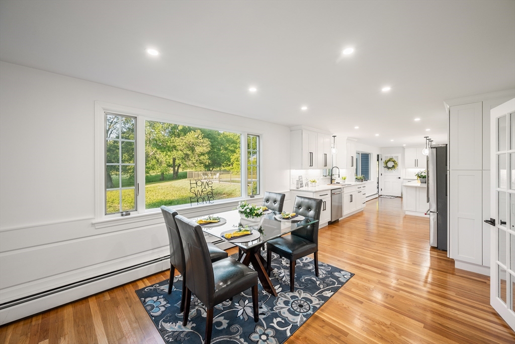 11 Lawndale Road Tyngsborough, MA 01879 - Photo 14 of 40