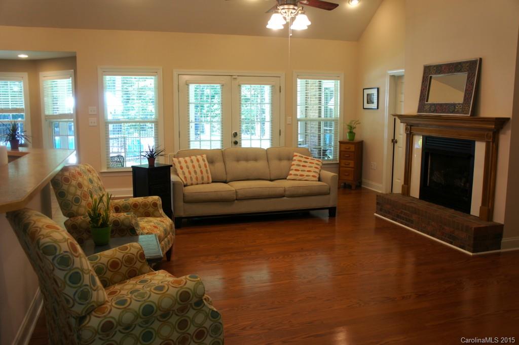 348 Craig Manor Road Lancaster, SC 29720 - Photo 5 of 21 Gallery Image 5